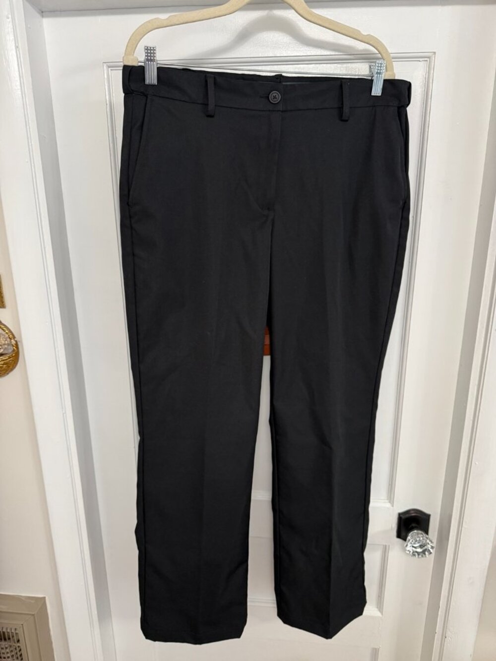 Lands’ End Women’s Size 14 Black Active Chino Straight Leg Stretch Pants NEW